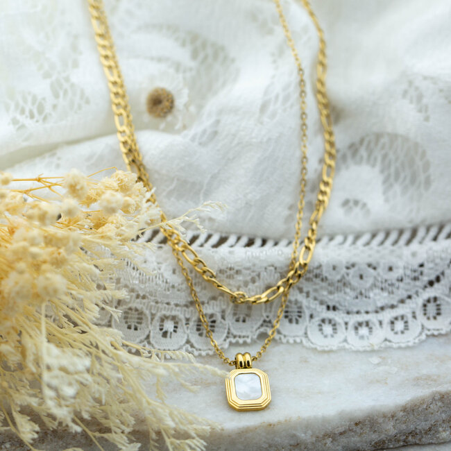 Beadle Dubbele goud laagjes ketting met rechthoek witte steen