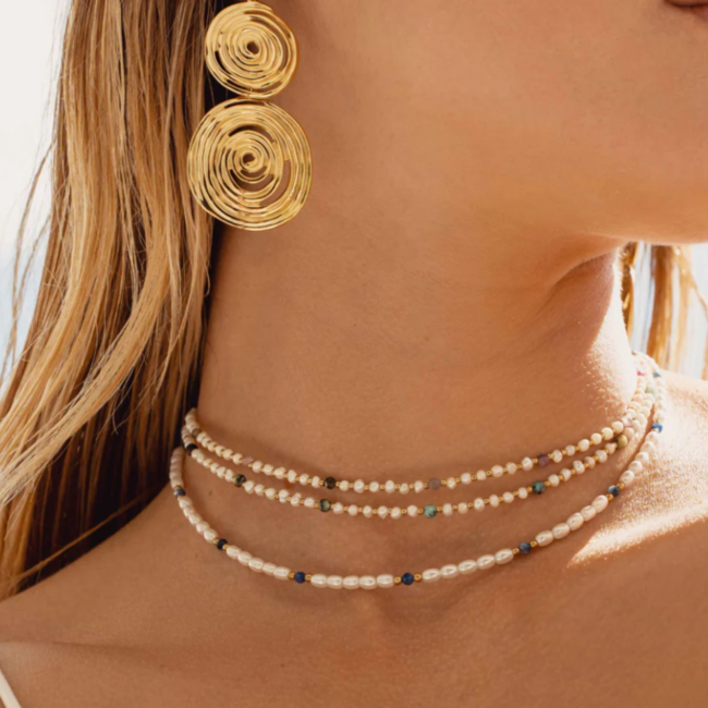 Speelse parelketting met natuursteen