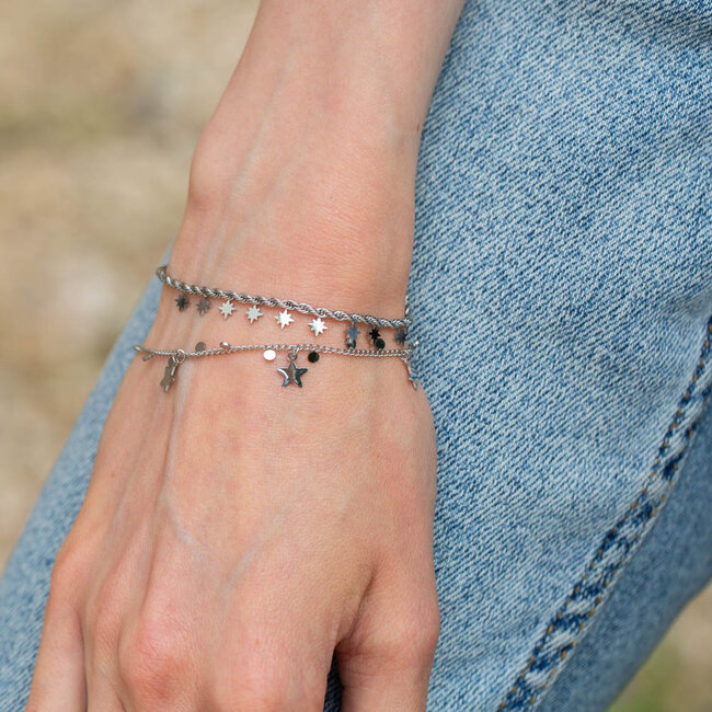 Day & Eve  Zilver sterren en muntjes armband