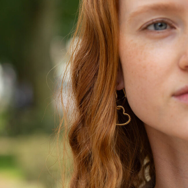 Day & Eve by Go Dutch Label Goud creool dubbele hart oorbellen