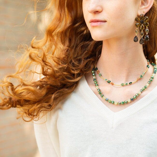 Biba Kralenketting met  groene kralen of bloemen