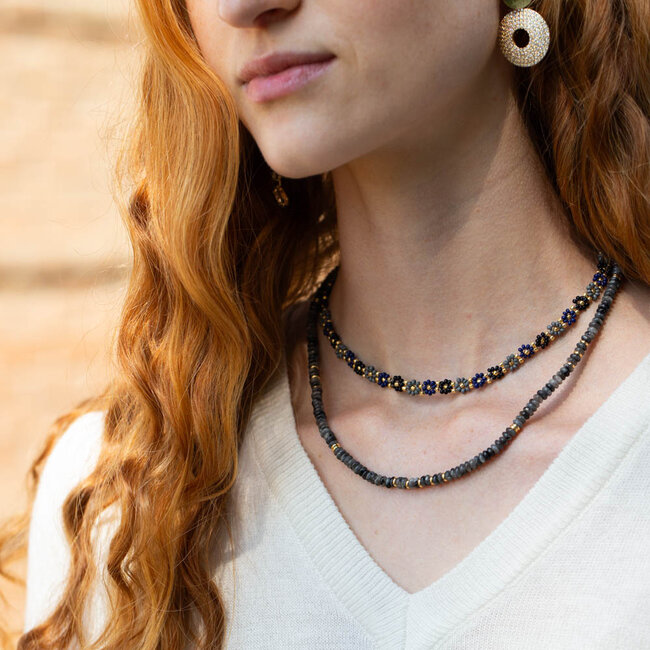 Biba Kralenketting met  zwarte grijze en blauwe kralen of natuursteen