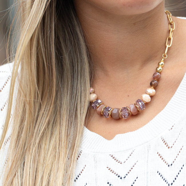 Schakelketting met facet kralen in warme nude kleuren