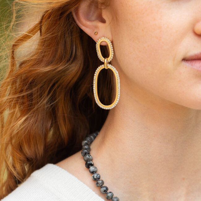 Biba Glitter lange ovaal open Crystal oorbellen