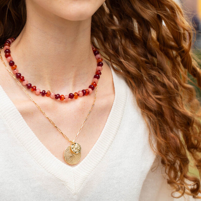 Geknoopte ketting rood oranje natuursteen of ketting munt