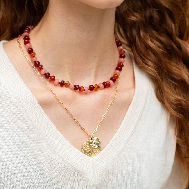 Biba Geknoopte ketting rood oranje natuursteen of ketting munt