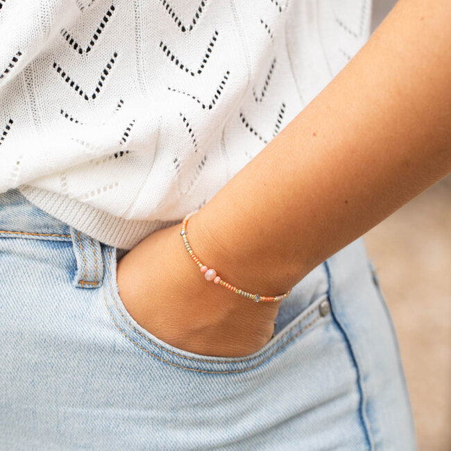 Zachte warme kralenarmband