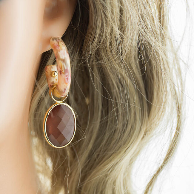 Biba Oorstekers met resin ring en roodbruine hanger
