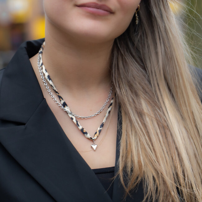 Beadle Dubbele schakelketting met tijgerprint en hart zilver