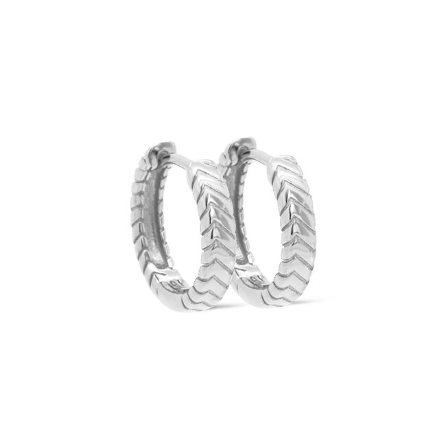 KARMA Echt zilver of goldplated tijdloze every day oorbellen