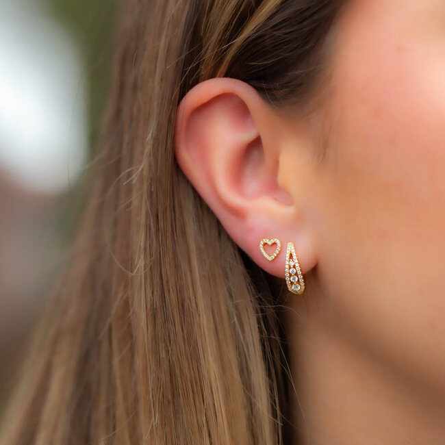 Goldplated zirconia shiny ear party vibes luxe glitter oorbellen