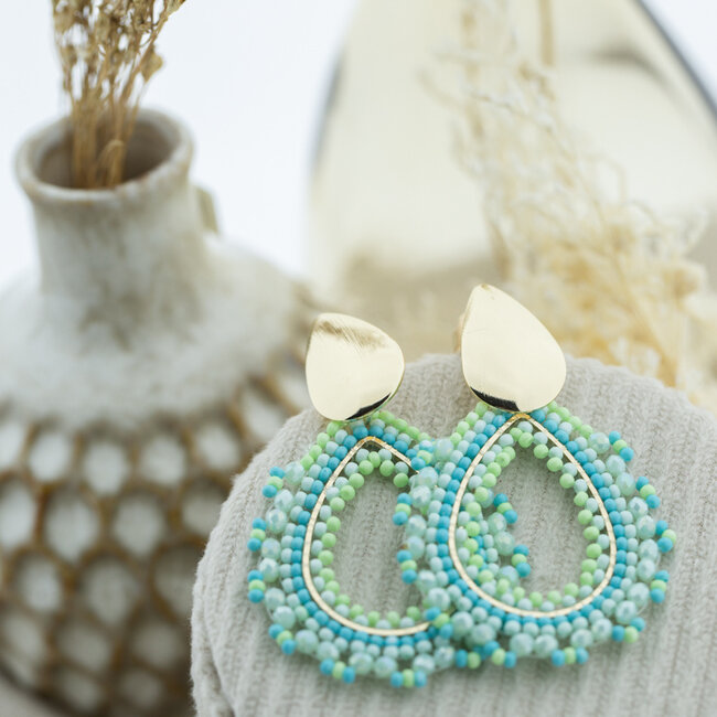 Day & Eve by Go Dutch Label Mint groene druppel vlinder of bloem oorbellen