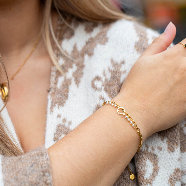 Day & Eve by Go Dutch Label Stainless steel Goud armbanden  met bolletjes of klaver en parels