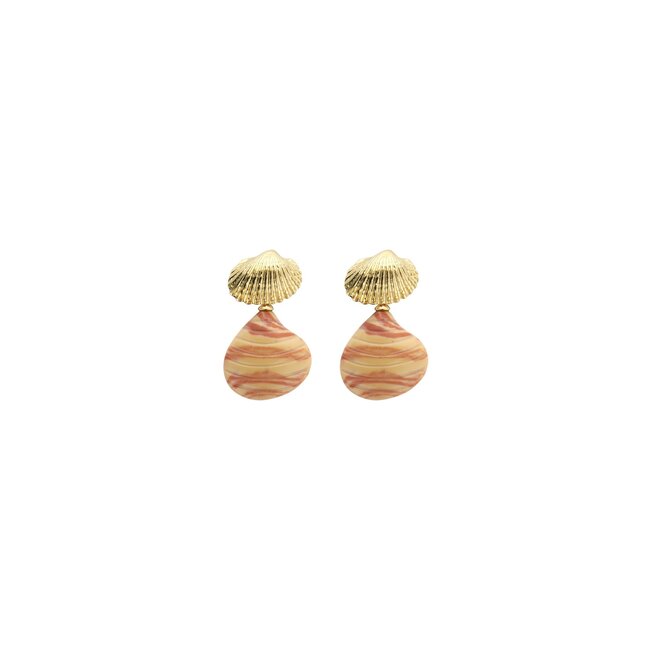 Oorbellen met nude oranje schelp hanger