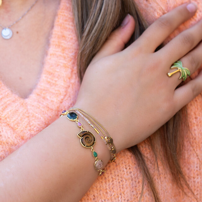 Beadle Stoere natuursteen armband met tijgeroog schelp