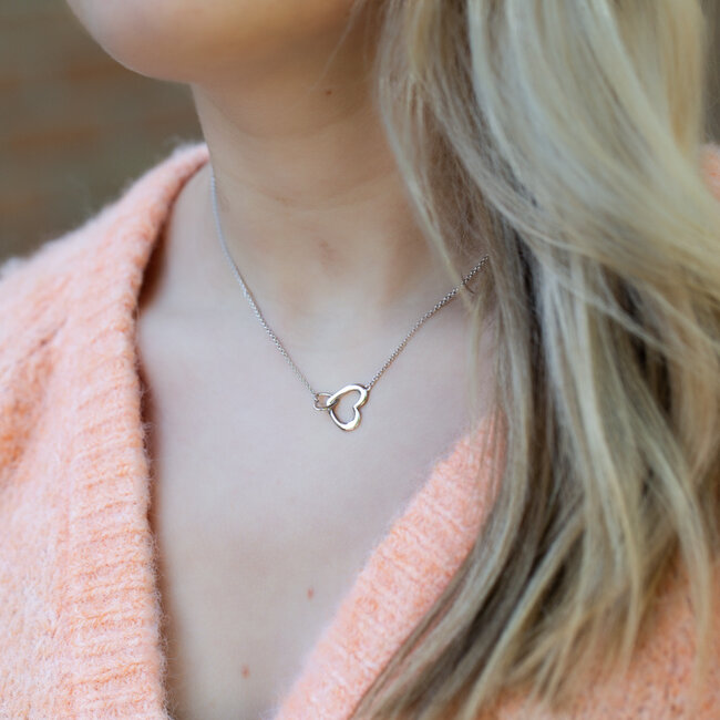 Echt zilver  ketting verbonden dubbel hart