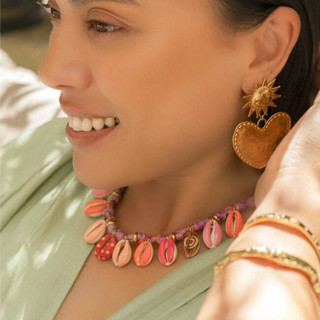 Beadle Vrolijke roze paarse speelse opvallendeschelpen bedel ketting