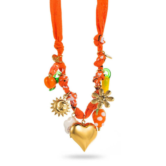Knal oranje koord ketting met veel bedels