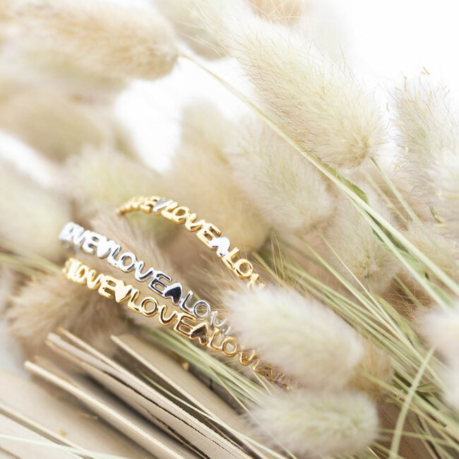 Bangle armband met tekst Love