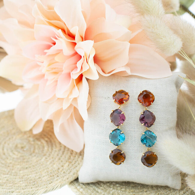 Chique bruine en blauwe crystal oorbellen