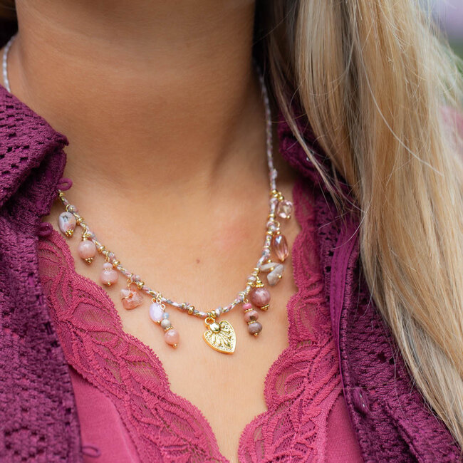 Roze bedelketting