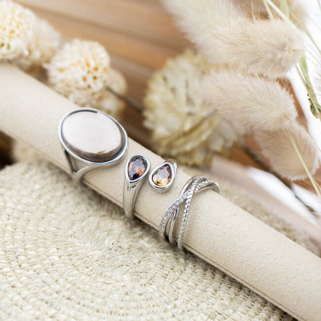 IXXXI Fame Lyra, mela of Mirage