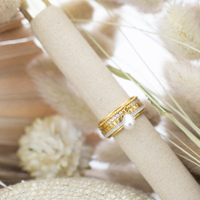 IXXXI Complete gouden ring met glitters en parels