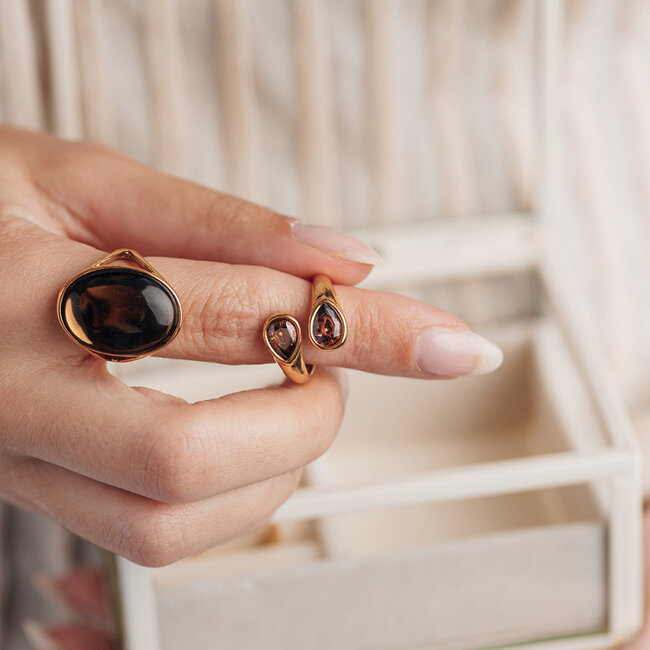 IXXXI Fame Lyra, mela of Mirage