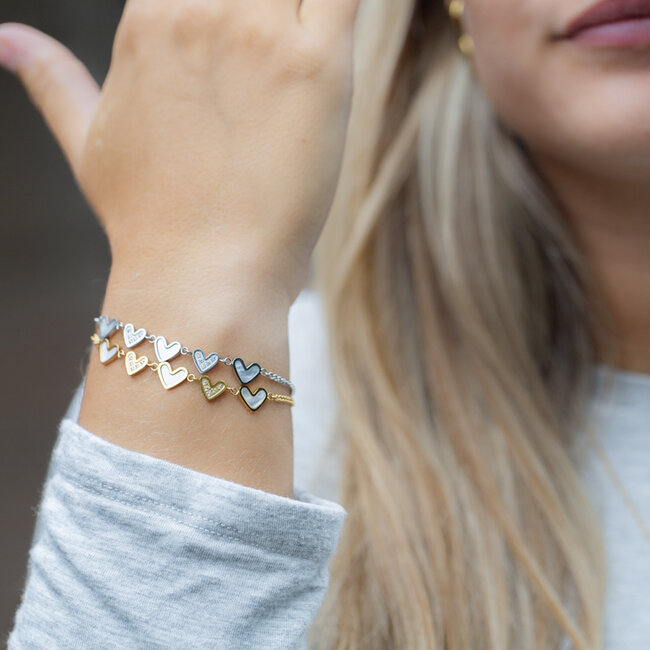 IXXXI Armband zilver of goud lover harten