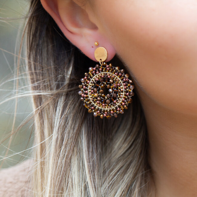 Biba Bruine ronde kralen everyday oorbellen