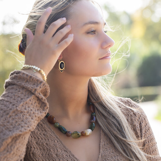 Biba Grote opvallende natuurlijke kralen ketting