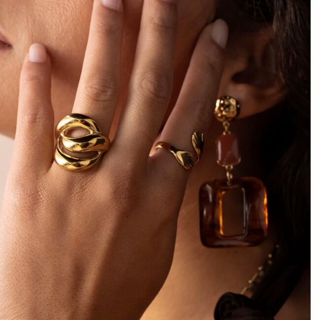 Mooie timeless statement piece gouden ring