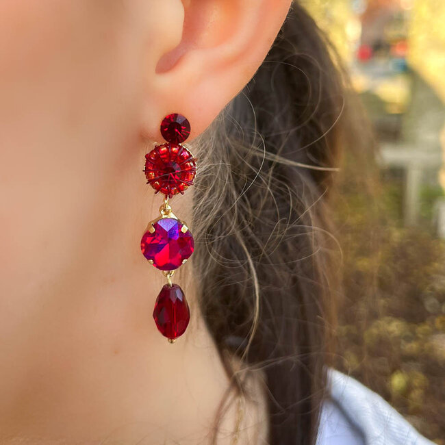 Biba Rode treasure bloem oorbellen