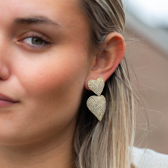 Grote glitterharten oorbellen vol sparkle