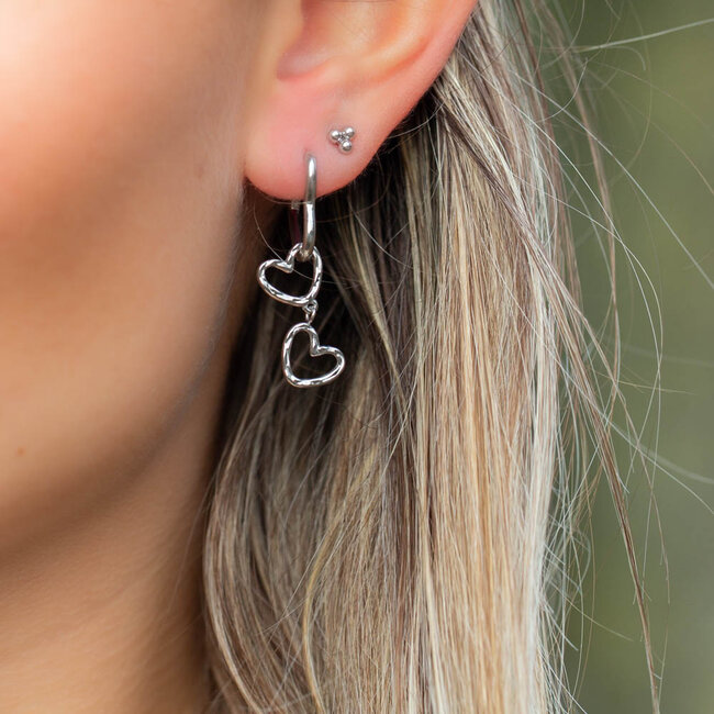 Zilver dubbele hart oorbellen met hart oorring
