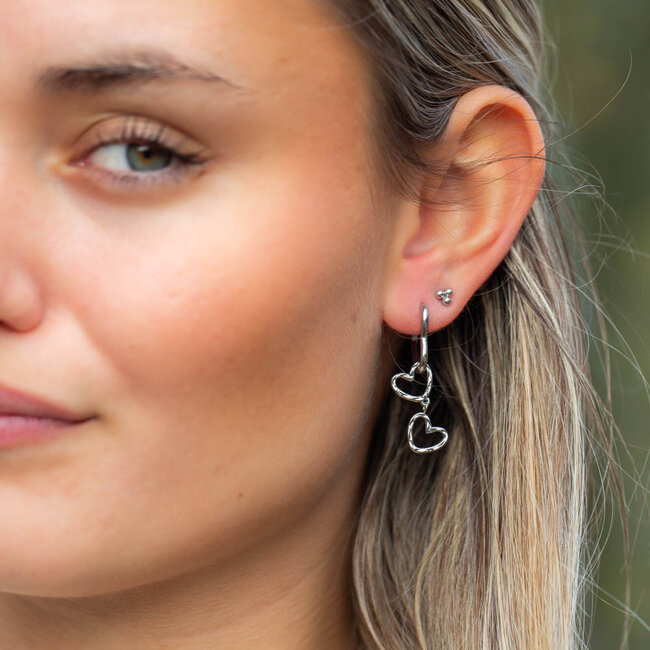 Day & Eve  Zilver dubbele hart oorbellen met hart oorring