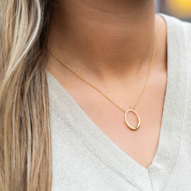 Goud ketting met crystal zirconia steentjes rechthoek of ovaal vorm