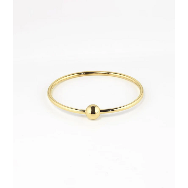 ZAG  Bijoux Stijlvolle bangle armband van Zag Bijoux met unieke bolsluiting.