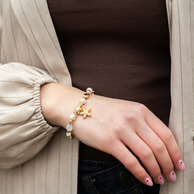 Biba Biba Armband in beige tinten of met zeester bedel