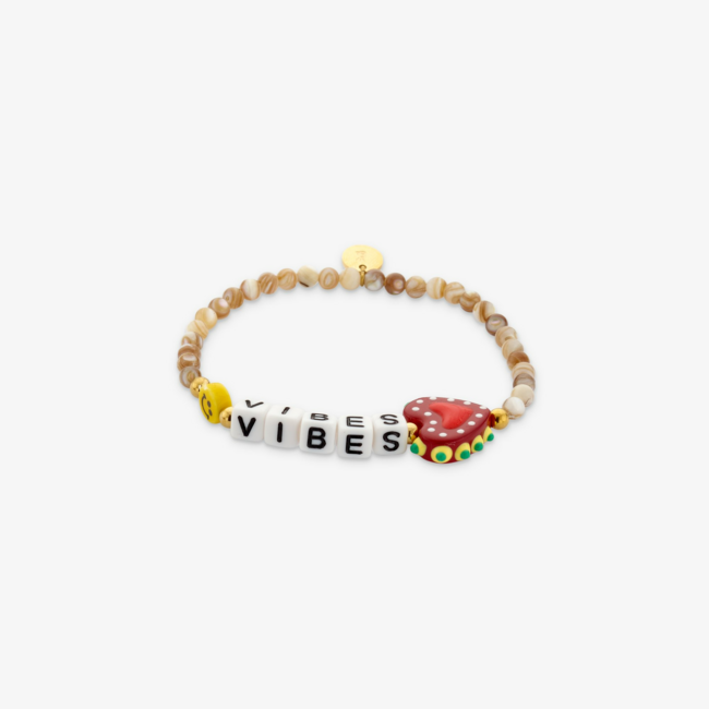Biba Vrolijke armband met de tekst Vibes