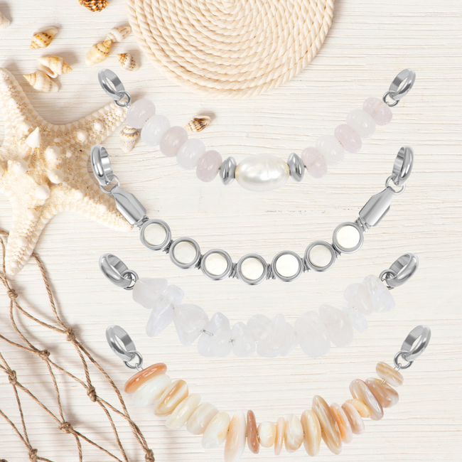 Zilver chains connect sunset soul