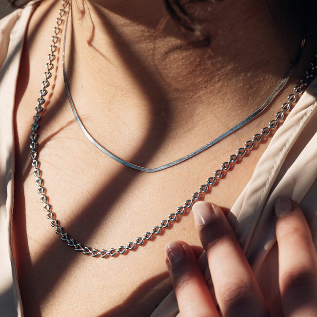 IXXXI Kettingen zilver schakel of hartjes