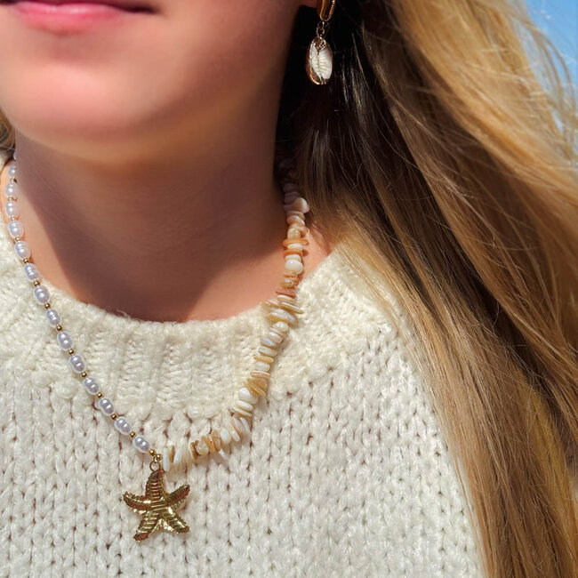 Schelpen en parel ketting met zeester