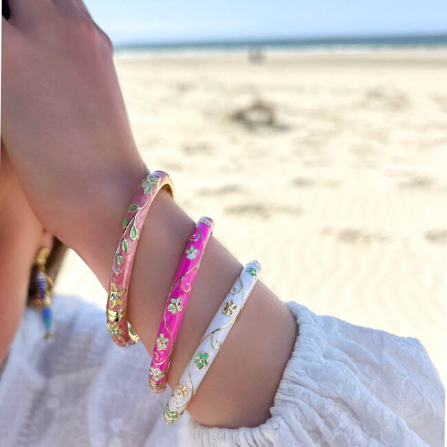 Beadle Roze of witte bangle bloemen armband
