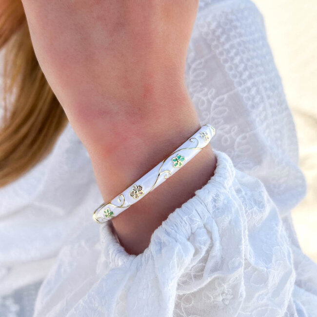 Beadle Roze of witte bangle bloemen armband