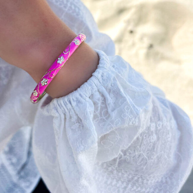 Beadle Roze of witte bangle bloemen armband