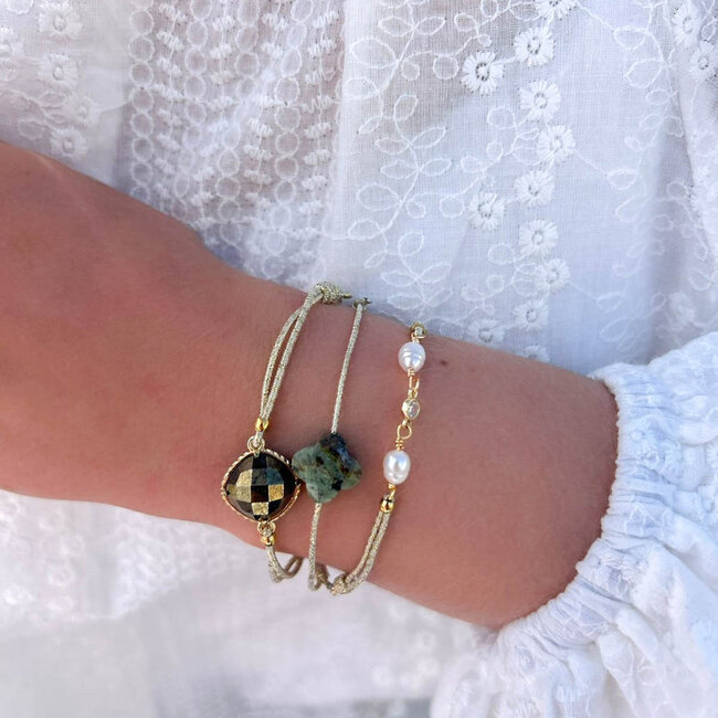 Beadle Armband goud elastiek met steen en parels