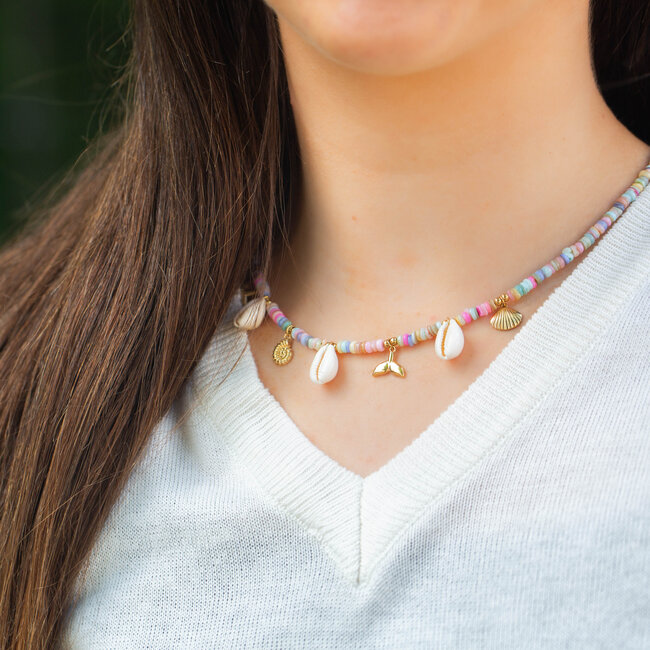 Beadle Vrolijke Schelpen ketting met witte schelpen