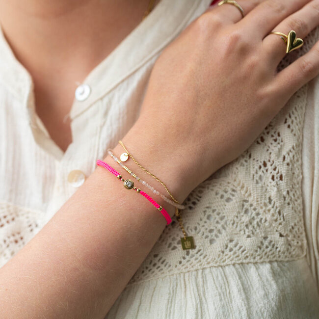 Armband felroze of dubbel met muntje