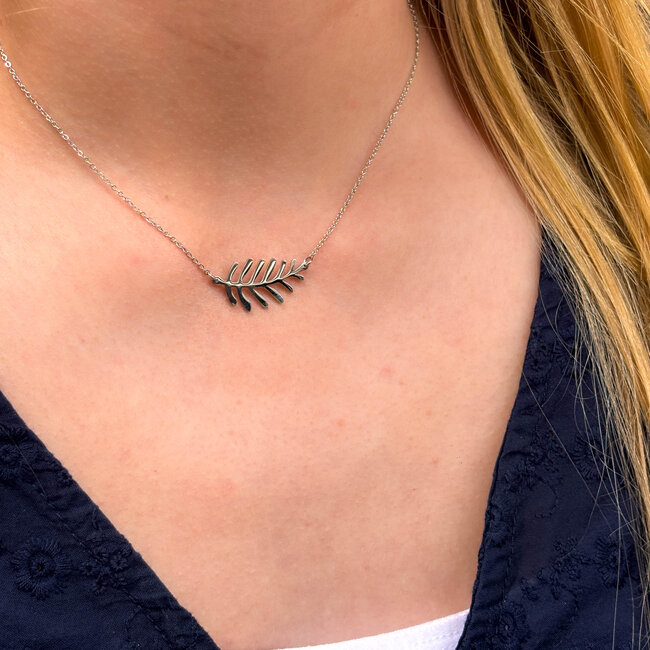 ZAG  Bijoux ketting zilver met blaadje (leaf)